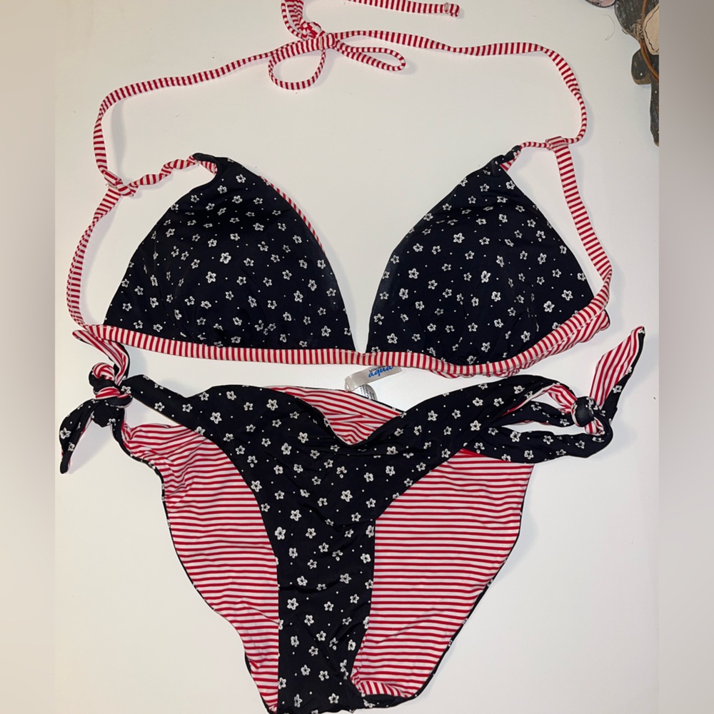 La Vie En Rose Black and Red Bikini